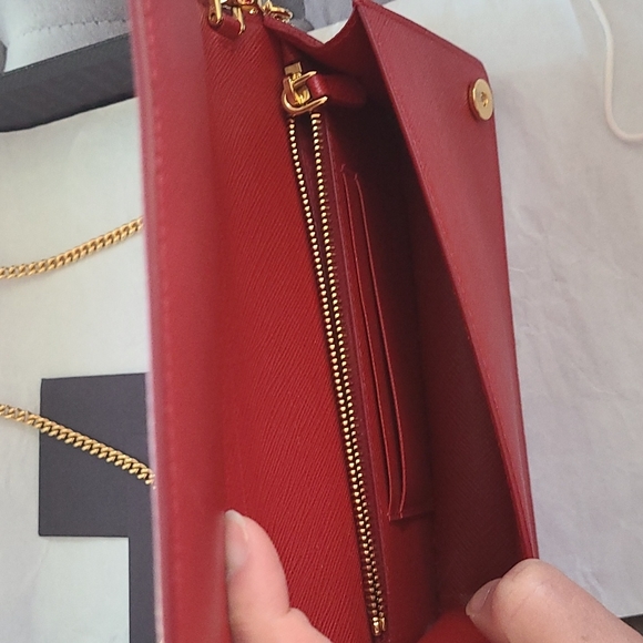 Prada Cross Body Saffiano Red Bag - Picture 4 of 6